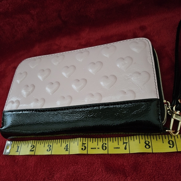 Betsey Johnson Pink and Black Patent Wristlet - Picture 9 of 11
